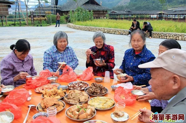 吃乡村女人鼓鼓的奶水新鲜出炉的农家美食节即将开幕