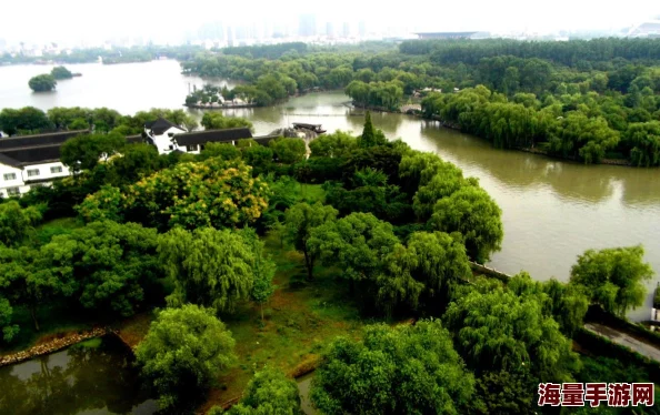 时空倒影开发团队正紧锣密鼓地进行后期优化提升游戏体验